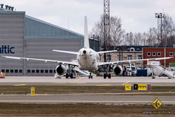 Airbus A320-232
